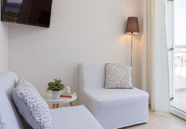 Ferienwohnung in Vodice - Ferienwohnung in Vodice mit Meerblick, Terrasse, Klimaanlage, W-LAN (94-9) Ferienwohnung in Vodice - Ferienwohnung in Vodice mit Meerblick, Terrasse, Klimaanlage, W-LAN (94-9)