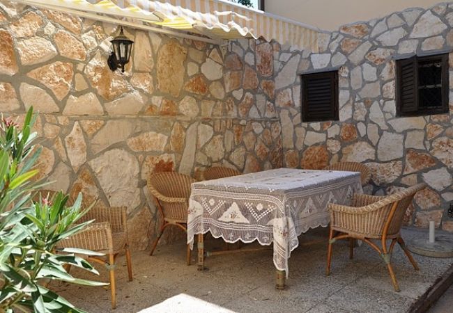 Ferienwohnung in Savudrija - Ferienwohnung in Savudrija mit Terrasse, Klimaanlage, W-LAN, Waschmaschine (123-1) Ferienwohnung in Savudrija - Ferienwohnung in Savudrija mit Terrasse, Klimaanlage, W-LAN, Waschmaschine (123-1)