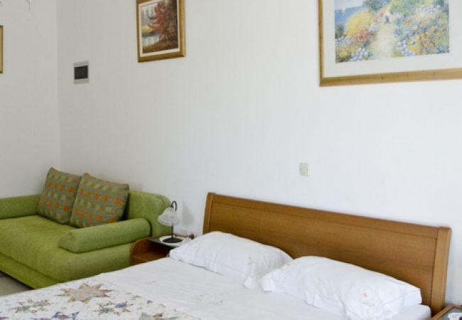 Ferienwohnung in Savudrija - Ferienwohnung in Savudrija mit Meerblick, Terrasse, Klimaanlage, W-LAN (123-3) Ferienwohnung in Savudrija - Ferienwohnung in Savudrija mit Meerblick, Terrasse, Klimaanlage, W-LAN (123-3)