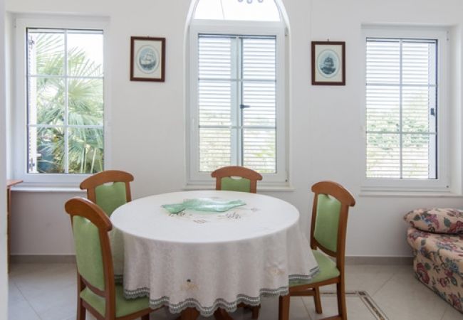 Ferienwohnung in Savudrija - Ferienwohnung in Savudrija mit Meerblick, Terrasse, Klimaanlage, W-LAN (123-3) Ferienwohnung in Savudrija - Ferienwohnung in Savudrija mit Meerblick, Terrasse, Klimaanlage, W-LAN (123-3)