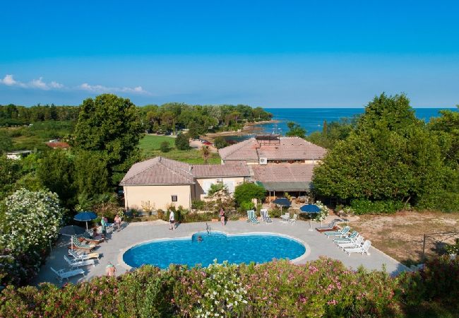 Ferienwohnung in Savudrija - Ferienwohnung in Savudrija mit Meerblick, Terrasse, Klimaanlage, W-LAN (123-4) Ferienwohnung in Savudrija - Ferienwohnung in Savudrija mit Meerblick, Terrasse, Klimaanlage, W-LAN (123-4)