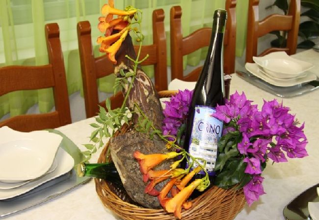 Ferienwohnung in Duce - Ferienwohnung in Duće mit Loggia, Klimaanlage, W-LAN, Spülmaschine (122-5) Ferienwohnung in Duce - Ferienwohnung in Duće mit Loggia, Klimaanlage, W-LAN, Spülmaschine (122-5)