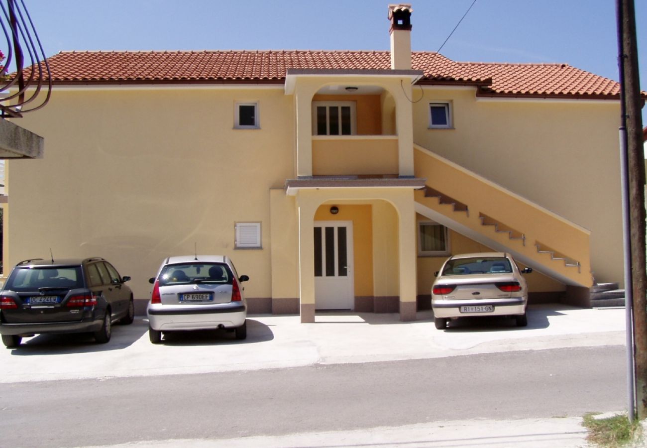 Ferienwohnung in Lopar - Ferienwohnung in Lopar mit Terrasse, Klimaanlage, W-LAN, Waschmaschine (129-2)