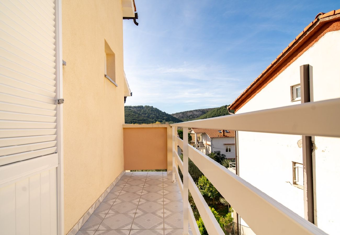 Ferienwohnung in Lopar - Ferienwohnung in Lopar mit Meerblick, Balkon, Klimaanlage, W-LAN (129-4)