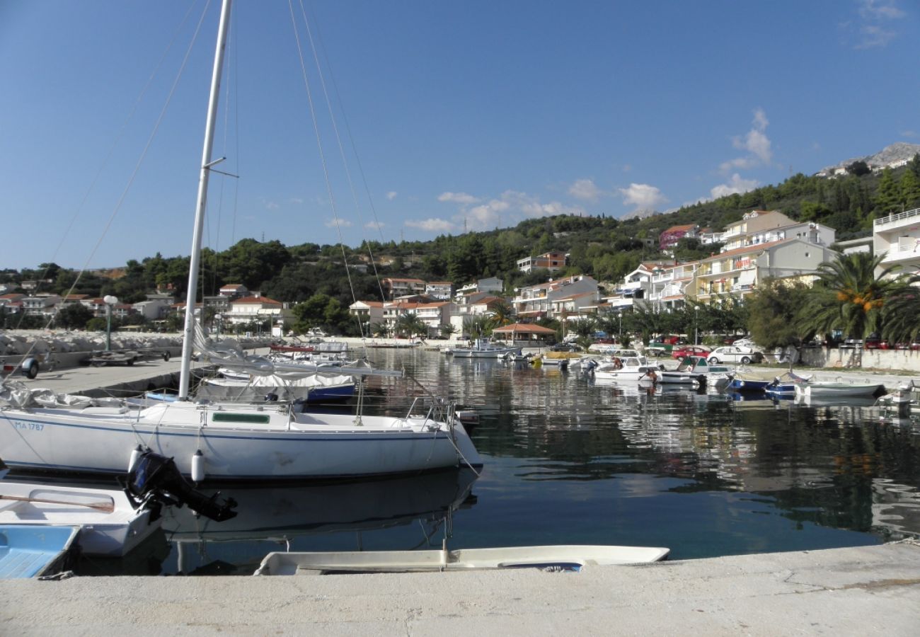 Ferienwohnung in Podgora - Ferienwohnung in Podgora mit Meerblick, Loggia, Klimaanlage, W-LAN (134-1)