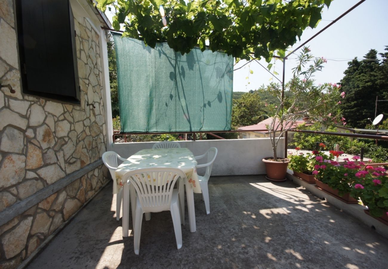 Ferienhaus in Vis - Ferienhaus in Vis mit Terrasse, Klimaanlage, Spülmaschine (139-3)