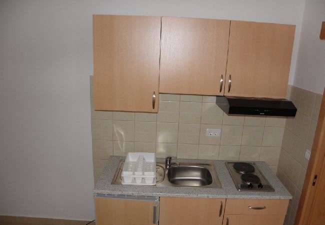 Ferienwohnung in Zambratija - Ferienwohnung in Zambratija mit Meerblick, Balkon, Klimaanlage, W-LAN (158-2) Ferienwohnung in Zambratija - Ferienwohnung in Zambratija mit Meerblick, Balkon, Klimaanlage, W-LAN (158-2)