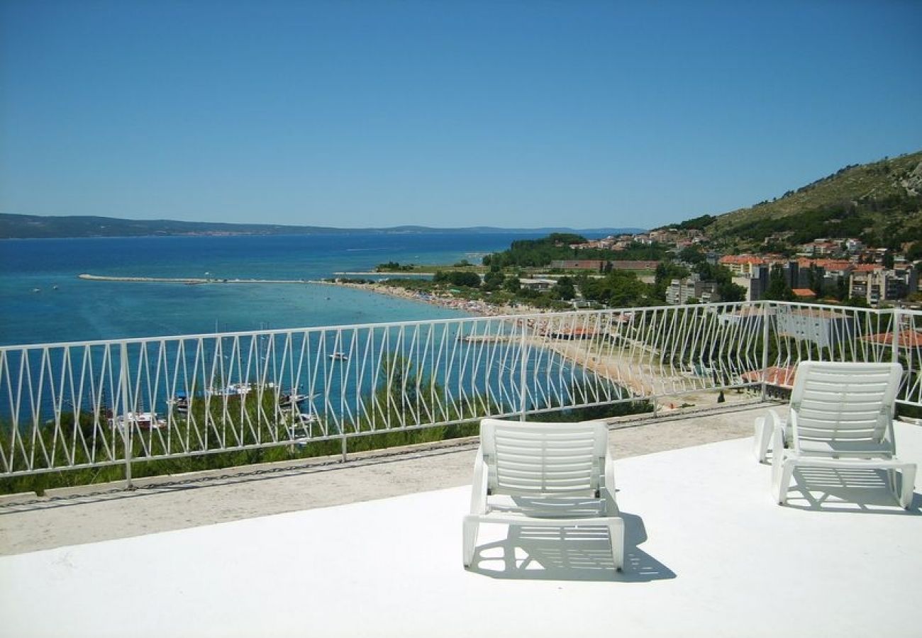 Ferienwohnung in Omiš - Ferienwohnung in Omiš mit Meerblick, Balkon, Klimaanlage, W-LAN (161-1)