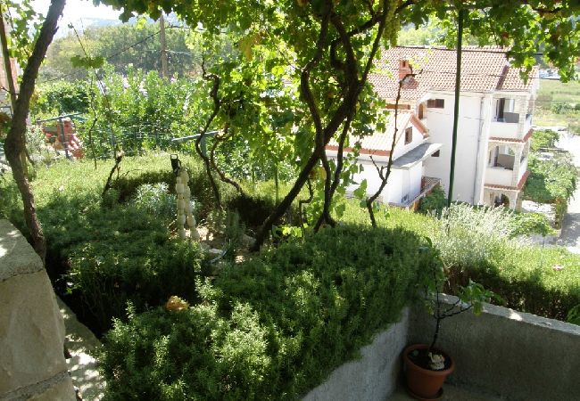 Ferienwohnung in Lopar - Ferienwohnung in Lopar mit Meerblick, Terrasse, W-LAN, Waschmaschine (186-1) Ferienwohnung in Lopar - Ferienwohnung in Lopar mit Meerblick, Terrasse, W-LAN, Waschmaschine (186-1)