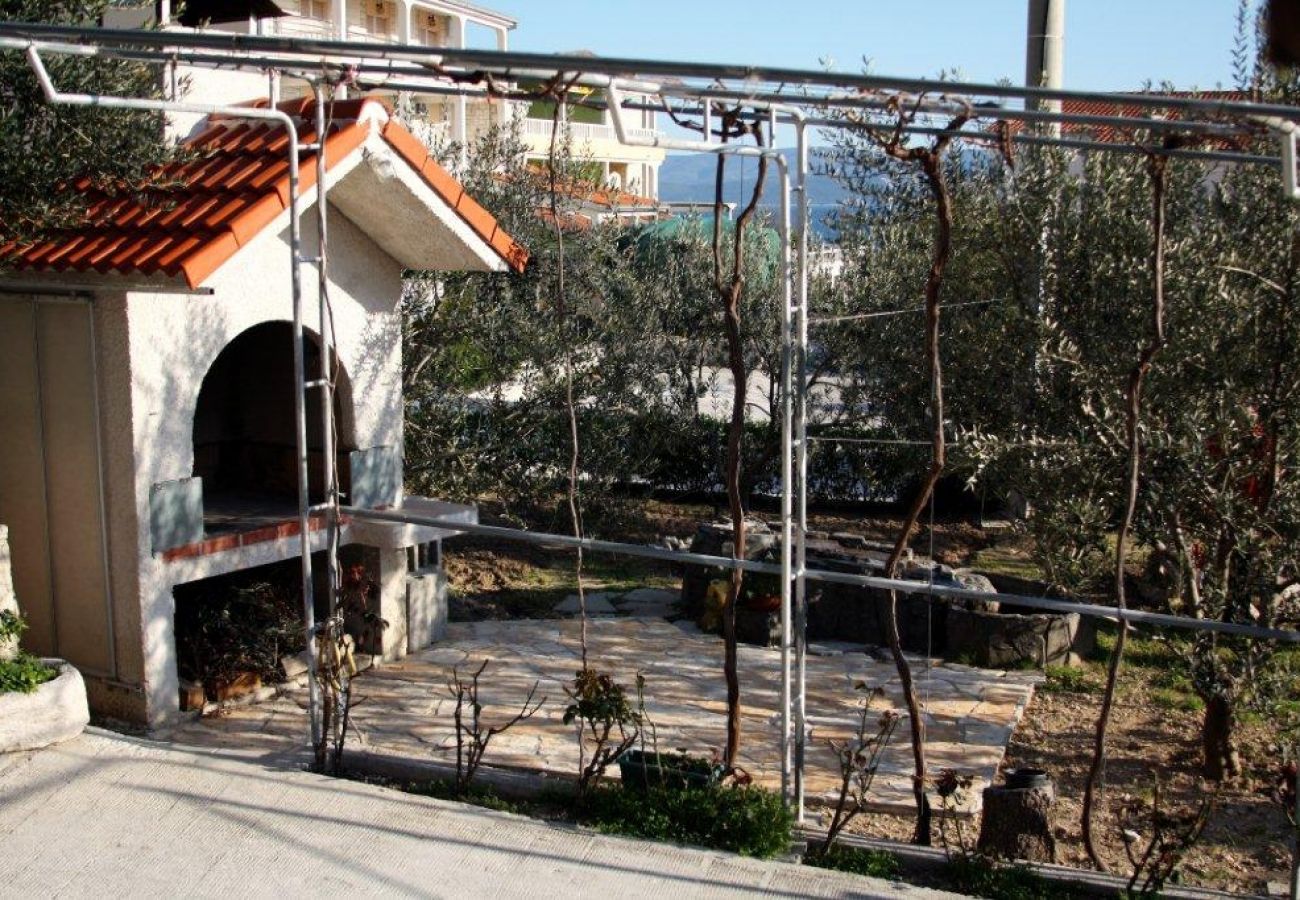 Ferienwohnung in Duce - Ferienwohnung in Duće mit Meerblick, Terrasse, Klimaanlage, W-LAN (192-2)