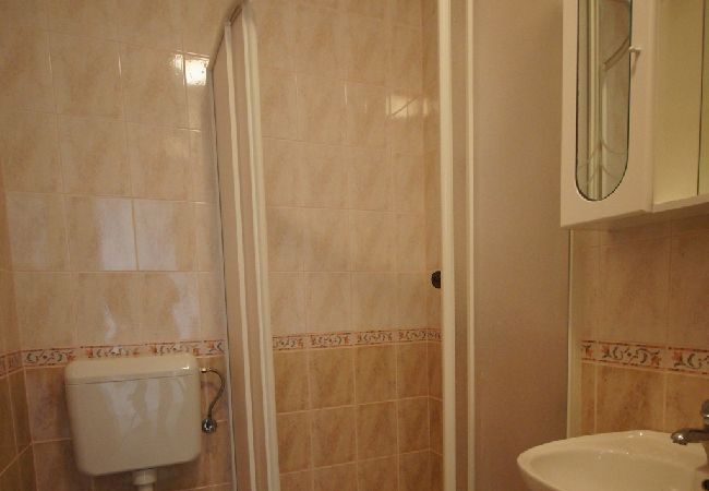 Ferienwohnung in Stara Novalja - Ferienwohnung in Stara Novalja mit Meerblick, Loggia, Klimaanlage, W-LAN (183-2) Ferienwohnung in Stara Novalja - Ferienwohnung in Stara Novalja mit Meerblick, Loggia, Klimaanlage, W-LAN (183-2)