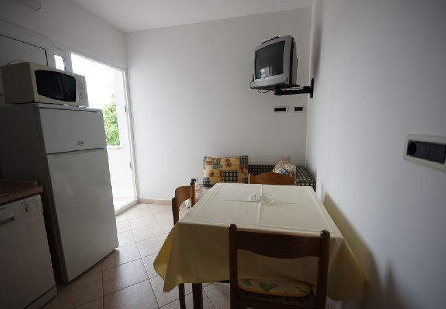 Ferienwohnung in Stara Novalja - Ferienwohnung in Stara Novalja mit Meerblick, Loggia, Klimaanlage, W-LAN (183-2) Ferienwohnung in Stara Novalja - Ferienwohnung in Stara Novalja mit Meerblick, Loggia, Klimaanlage, W-LAN (183-2)