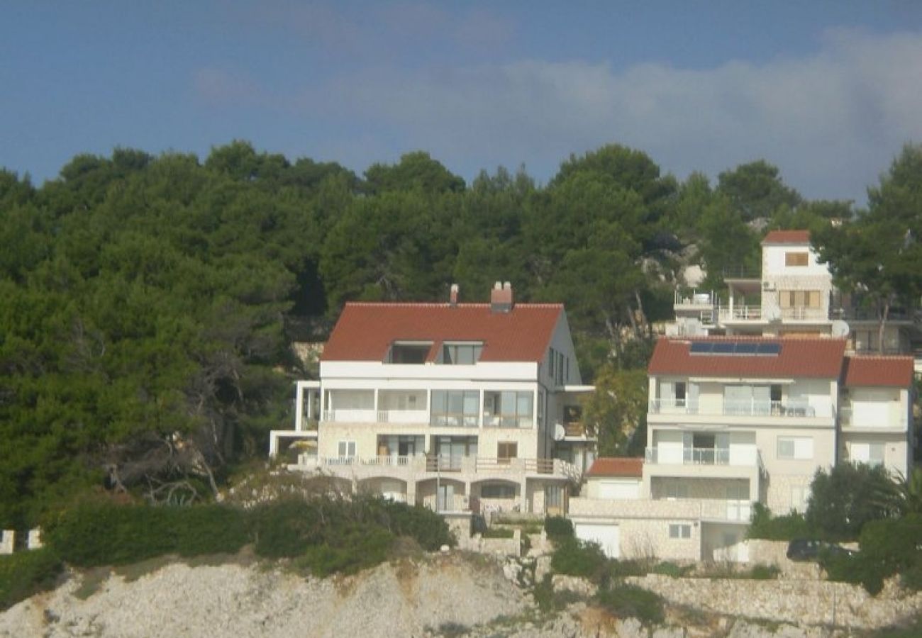 Studio in Hvar - Studioapartment in Hvar-Stadt mit Meerblick, Terrasse, Klimaanlage, W-LAN (199-1)