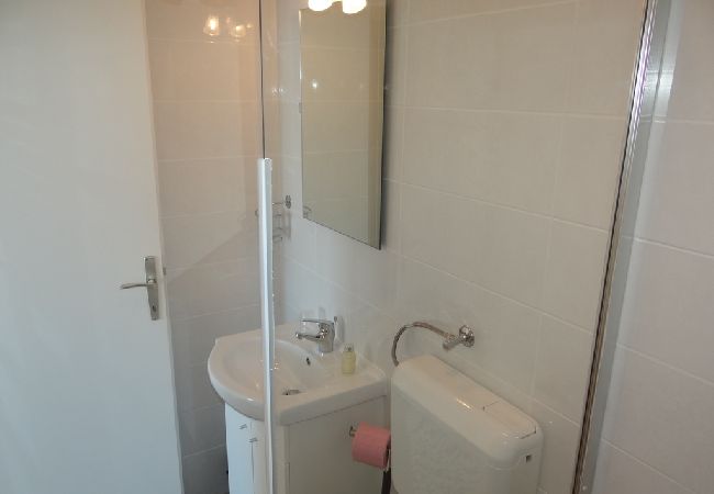 Ferienwohnung in Hvar - Ferienwohnung in Hvar-Stadt mit Meerblick, Terrasse, Klimaanlage, W-LAN (199-2) Ferienwohnung in Hvar - Ferienwohnung in Hvar-Stadt mit Meerblick, Terrasse, Klimaanlage, W-LAN (199-2)