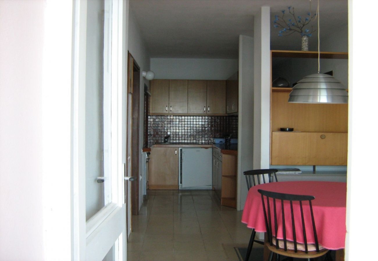 Ferienwohnung in Podgora - Ferienwohnung in Podgora mit Meerblick, Terrasse, W-LAN, Waschmaschine (205-1)