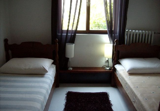 Ferienwohnung in Seget Vranjica - Ferienwohnung in Seget Vranjica mit Meerblick, Balkon, Klimaanlage, W-LAN (215-1) Ferienwohnung in Seget Vranjica - Ferienwohnung in Seget Vranjica mit Meerblick, Balkon, Klimaanlage, W-LAN (215-1)