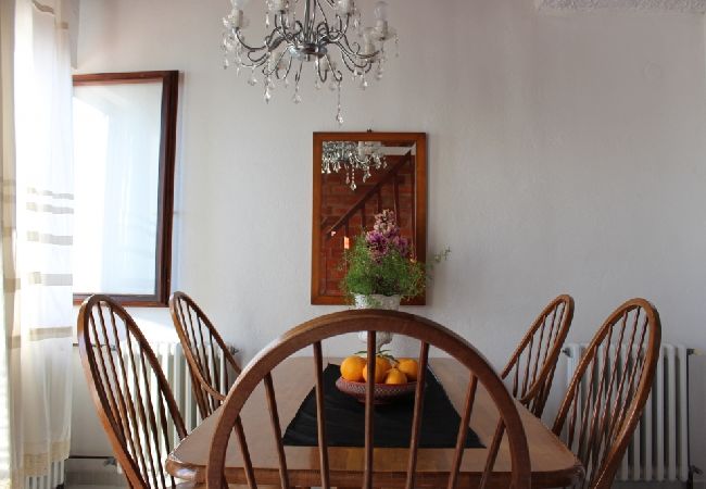 Ferienwohnung in Seget Vranjica - Ferienwohnung in Seget Vranjica mit Meerblick, Balkon, Klimaanlage, W-LAN (215-1) Ferienwohnung in Seget Vranjica - Ferienwohnung in Seget Vranjica mit Meerblick, Balkon, Klimaanlage, W-LAN (215-1)