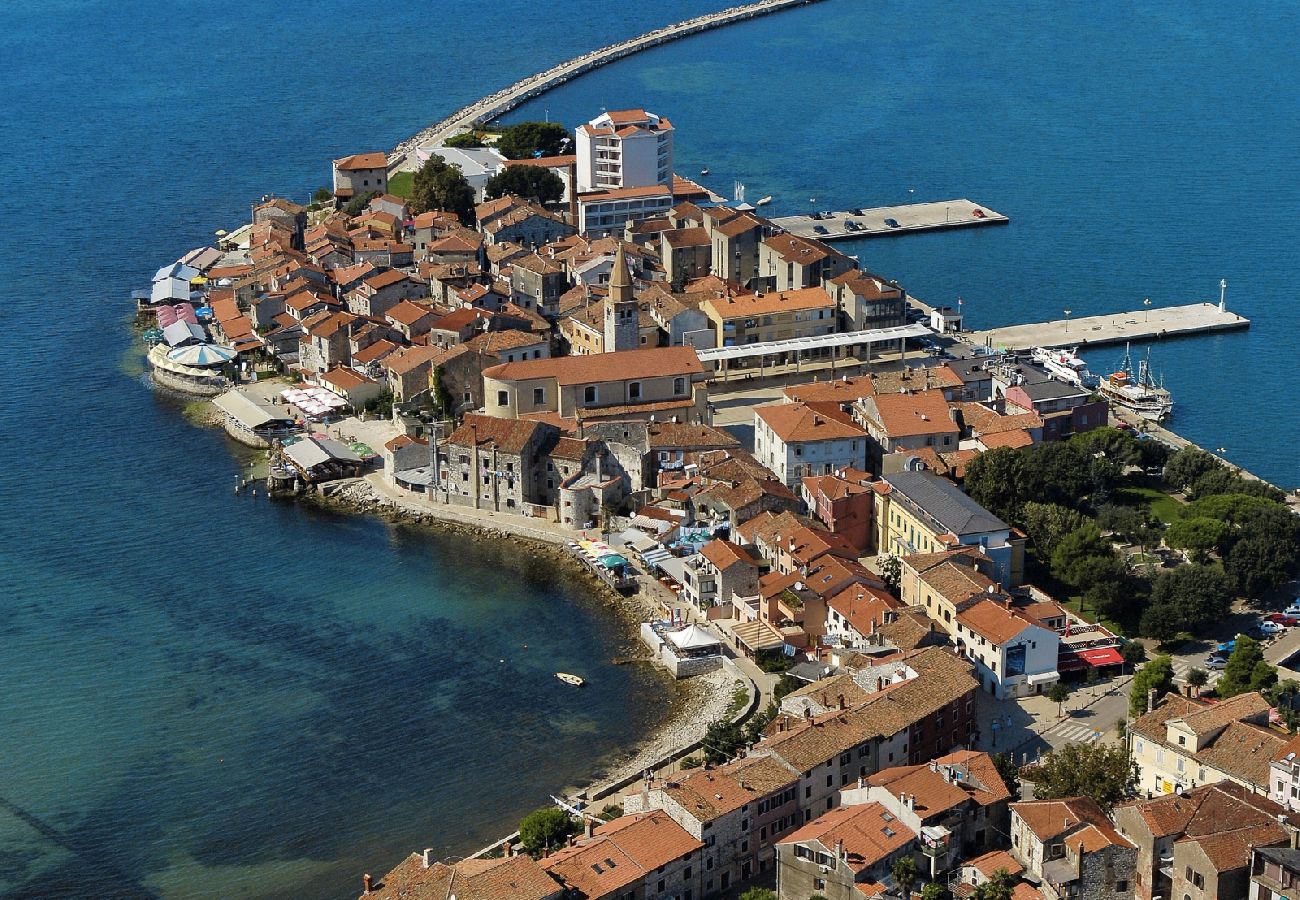 Ferienwohnung in Umag - Ferienwohnung in Umag mit Terrasse, Klimaanlage, W-LAN, Waschmaschine (244-2)