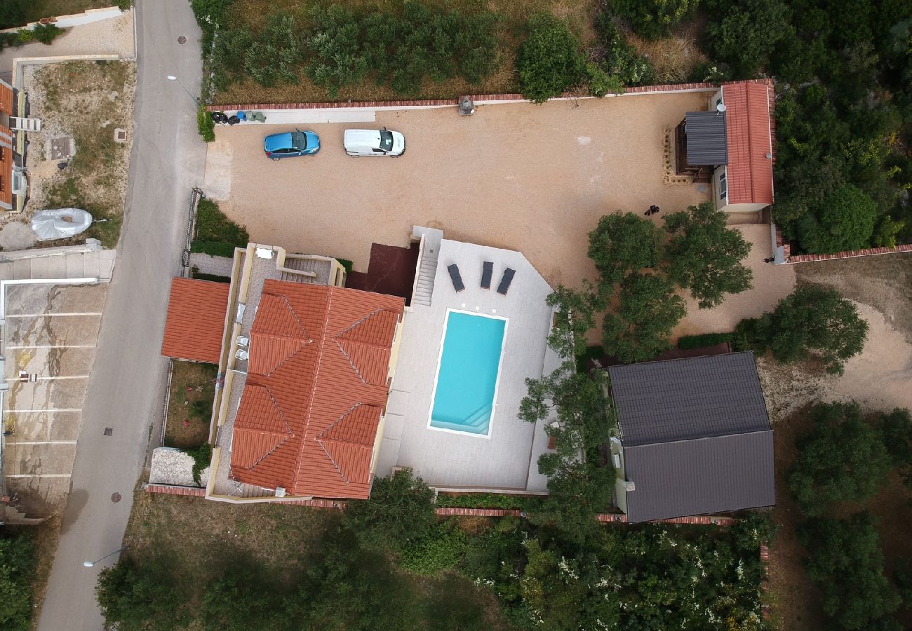 Ferienwohnung in Drage - Ferienwohnung in Drage mit Meerblick, Balkon, Klimaanlage, W-LAN (566-1)