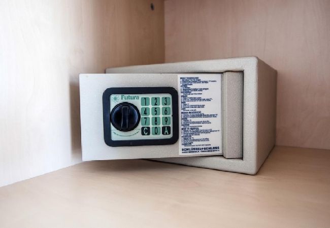 Zimmeranmietung in Rovinj - Zimmer in Rovinj mit Klimaanlage, W-LAN (230-4) Zimmeranmietung in Rovinj - Zimmer in Rovinj mit Klimaanlage, W-LAN (230-4)