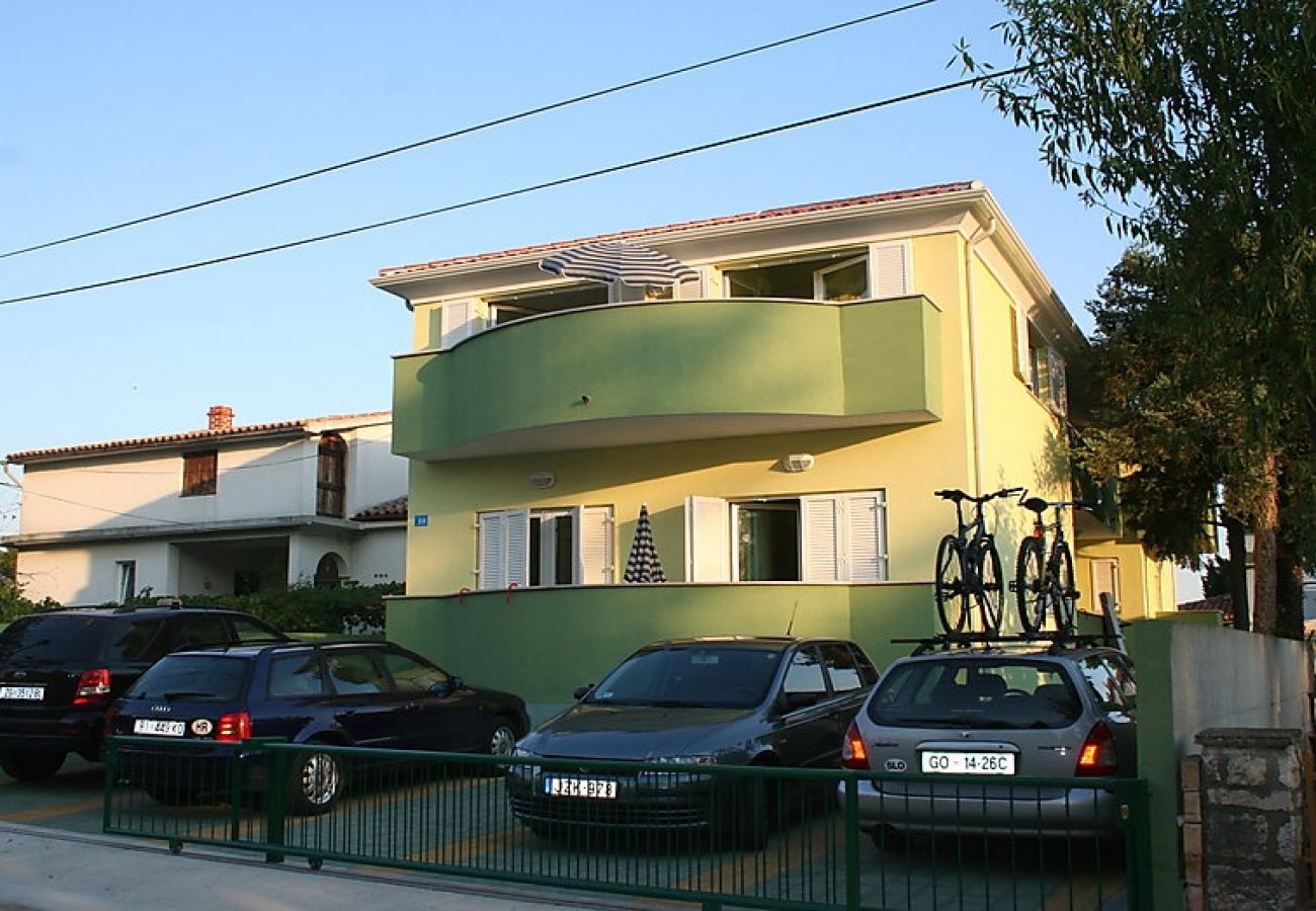 Ferienwohnung in Umag - Ferienwohnung in Umag mit Balkon, Klimaanlage, W-LAN (653-1)