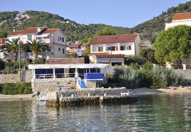 Ferienwohnung in Rab - Ferienwohnung in Barbat mit Meerblick, Balkon, Klimaanlage (660-4) Ferienwohnung in Rab - Ferienwohnung in Barbat mit Meerblick, Balkon, Klimaanlage (660-4)