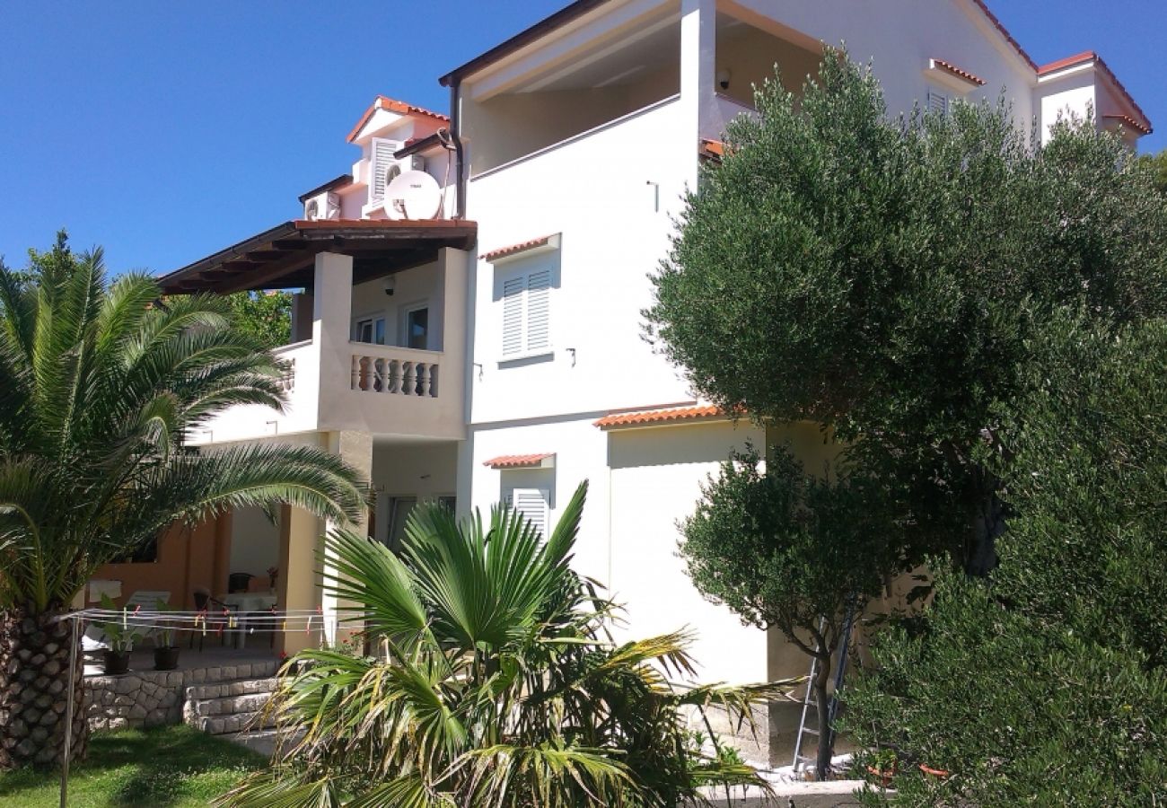 Ferienwohnung in Banjol - Ferienwohnung in Banjol mit Meerblick, Balkon, Klimaanlage, W-LAN (605-1)