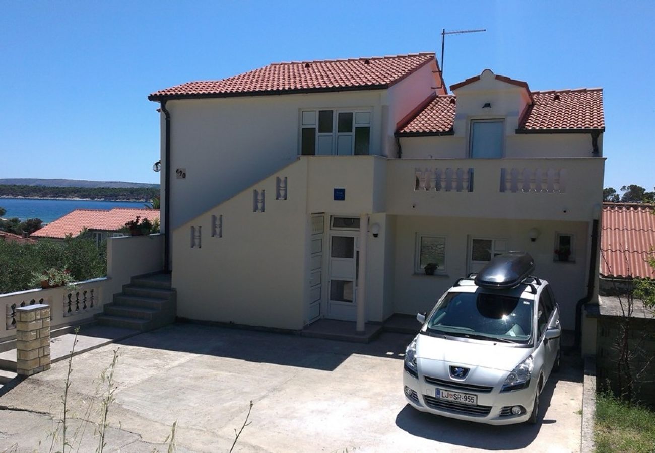 Ferienwohnung in Banjol - Ferienwohnung in Banjol mit Meerblick, Balkon, Klimaanlage, W-LAN (605-1)