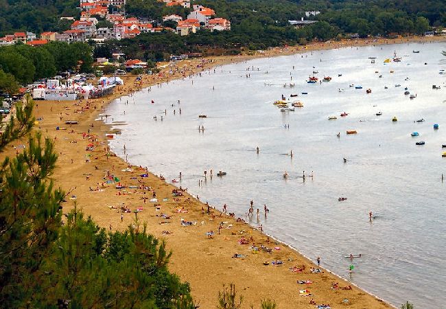 Ferienwohnung in Lopar - Ferienwohnung in Lopar mit Terrasse, Klimaanlage, W-LAN (568-1) Ferienwohnung in Lopar - Ferienwohnung in Lopar mit Terrasse, Klimaanlage, W-LAN (568-1)