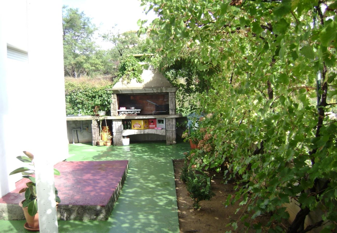 Ferienwohnung in Lopar - Ferienwohnung in Lopar mit Terrasse, Klimaanlage, W-LAN (568-1)