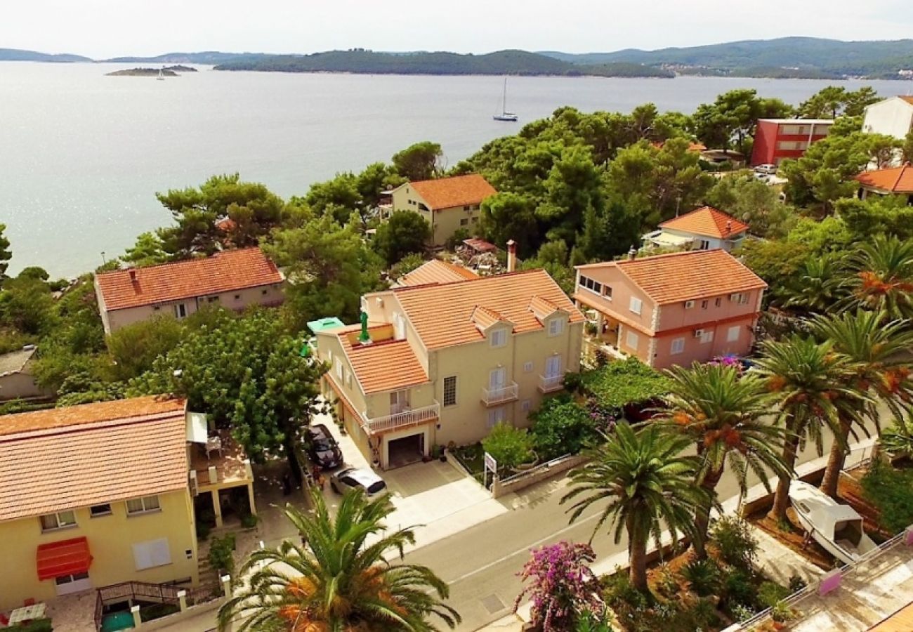 Ferienwohnung in Orebic - Ferienwohnung in Orebić mit Meerblick, Terrasse, Klimaanlage, W-LAN (829-1)