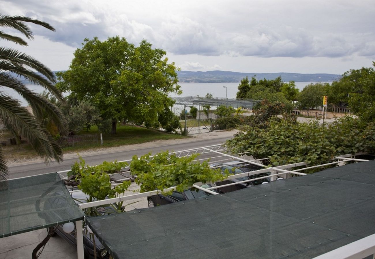 Ferienwohnung in Duce - Ferienwohnung in Duće mit Meerblick, Terrasse, Klimaanlage, W-LAN (850-2)