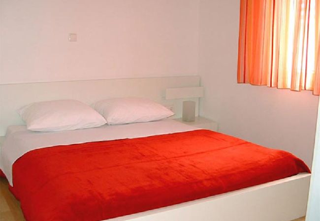 Ferienwohnung in Zadar - Ferienwohnung in Zadar mit Balkon, Klimaanlage, W-LAN (858-1) Ferienwohnung in Zadar - Ferienwohnung in Zadar mit Balkon, Klimaanlage, W-LAN (858-1)