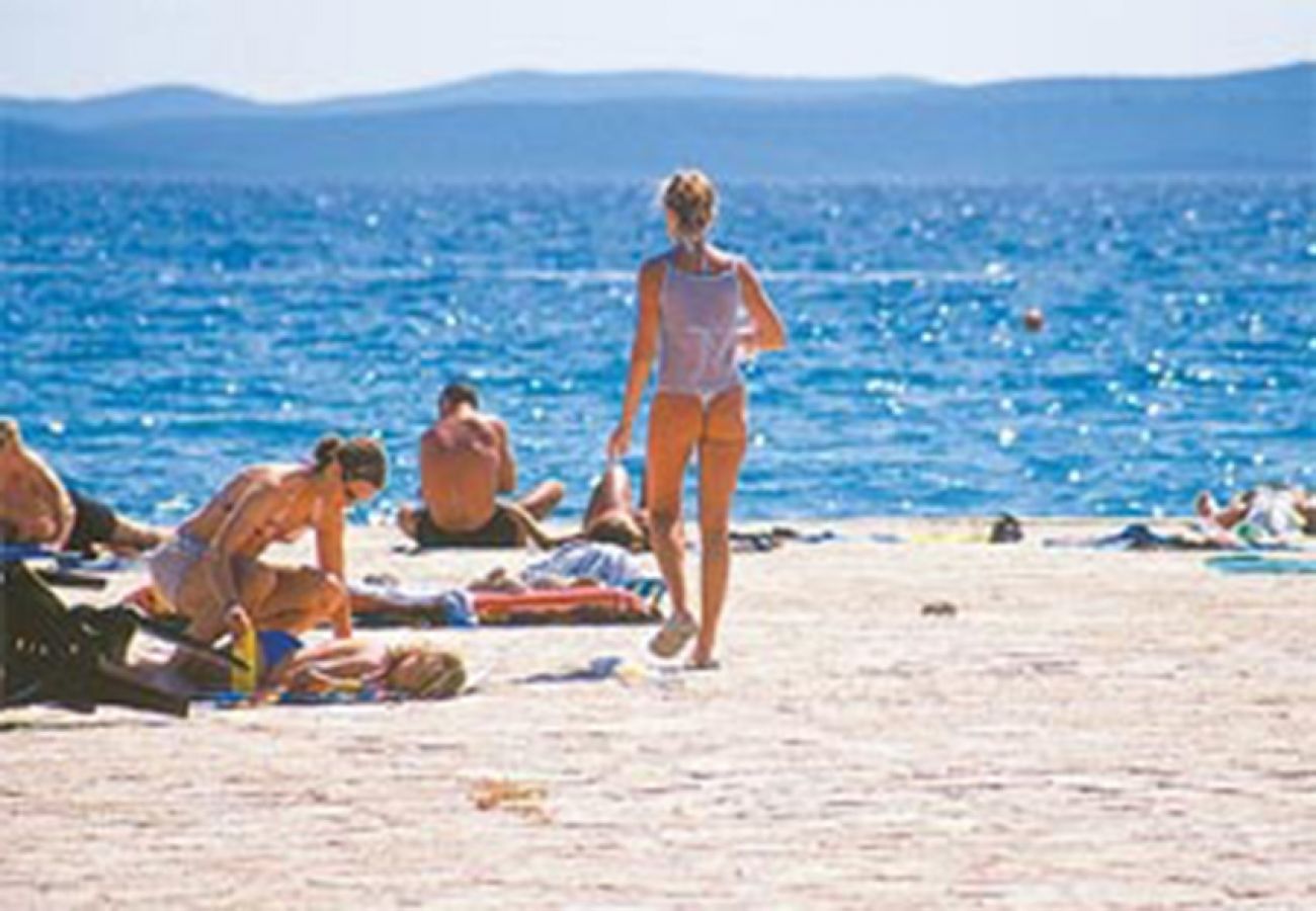 Ferienwohnung in Zadar - Ferienwohnung in Zadar mit Meerblick, Balkon, Klimaanlage, W-LAN (858-2)