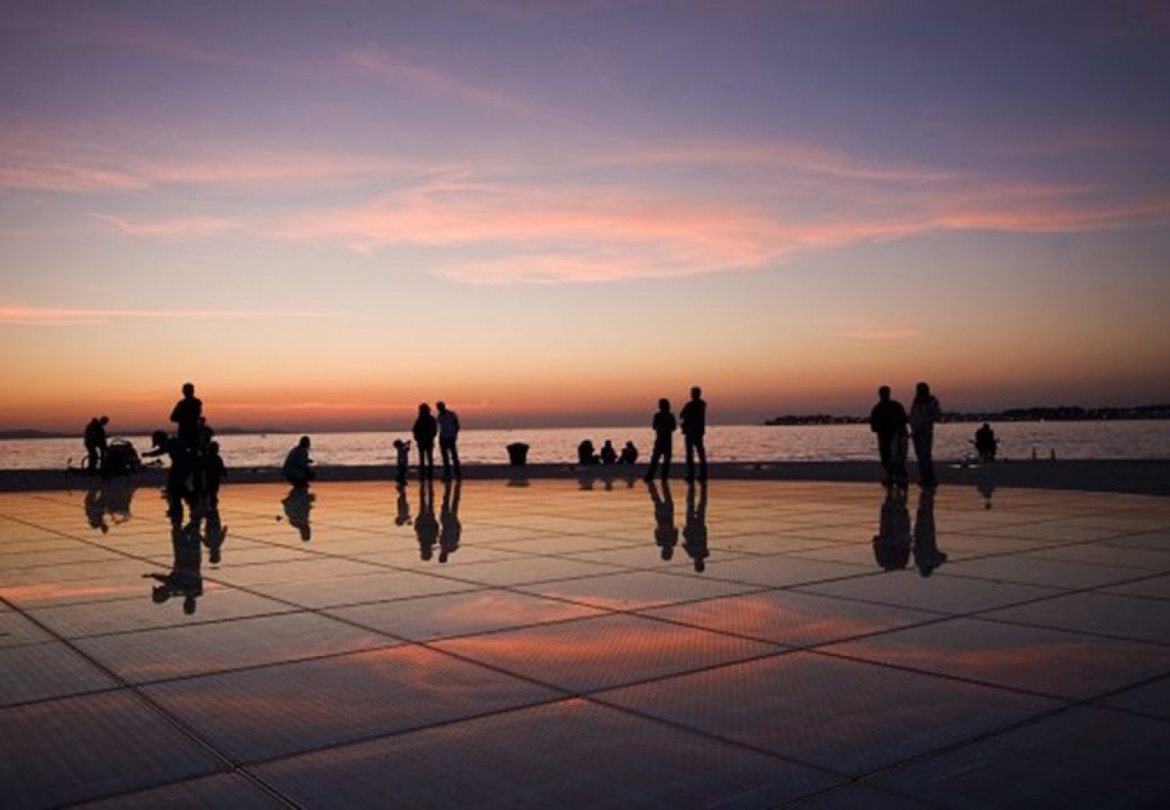 Ferienwohnung in Zadar - Ferienwohnung in Zadar mit Meerblick, Balkon, Klimaanlage, W-LAN (858-2)