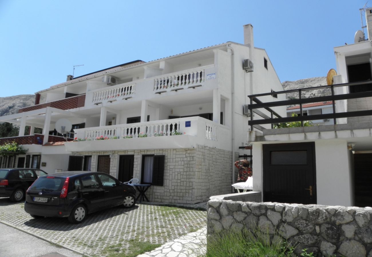 Studio in Baška - Studioapartment in Baška mit Terrasse, Klimaanlage, W-LAN, Waschmaschine (863-1)