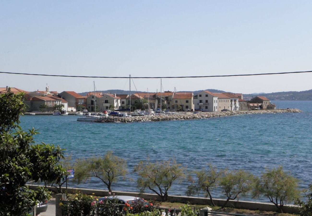 Ferienwohnung in Bibinje - Ferienwohnung in Bibinje mit Meerblick, Balkon, Klimaanlage, W-LAN (868-1)