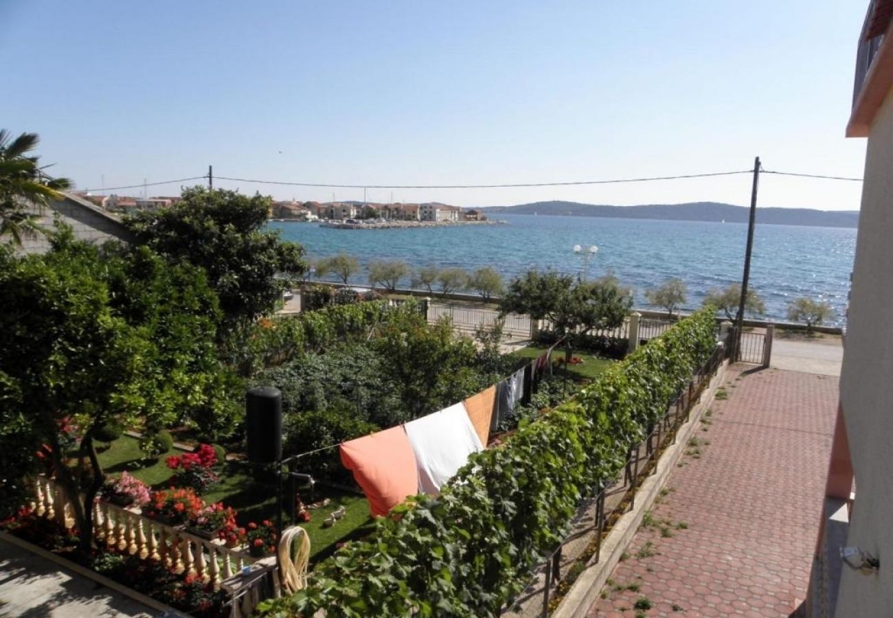 Ferienwohnung in Bibinje - Ferienwohnung in Bibinje mit Meerblick, Balkon, Klimaanlage, W-LAN (868-1)