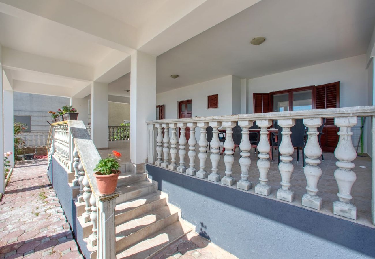 Ferienwohnung in Bibinje - Ferienwohnung in Bibinje mit Meerblick, Terrasse, Klimaanlage, W-LAN (868-4)