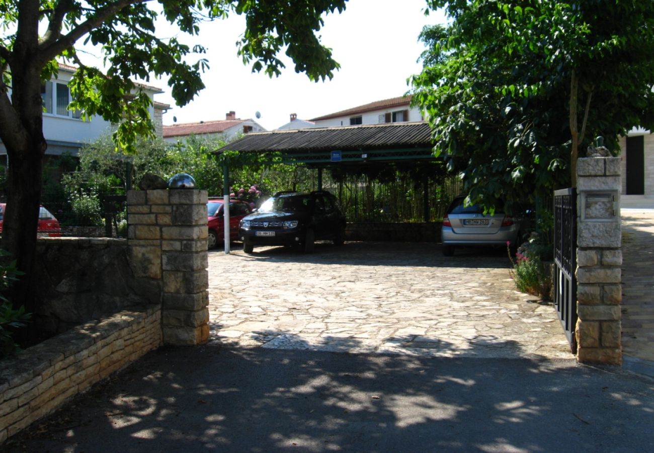 Ferienwohnung in Rovinj - Ferienwohnung in Rovinj mit Terrasse, Klimaanlage, W-LAN, Waschmaschine (870-1)