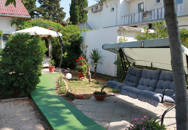 Studio in Privlaka - Studioapartment in Sabunike mit Terrasse, Klimaanlage, W-LAN (231-3) Studio in Privlaka - Studioapartment in Sabunike mit Terrasse, Klimaanlage, W-LAN (231-3)