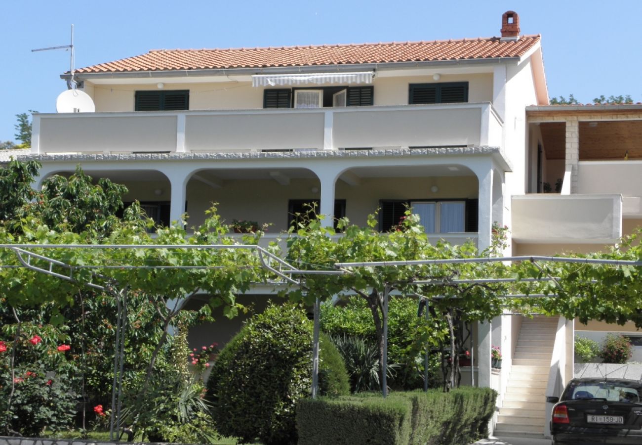 Ferienwohnung in Lopar - Ferienwohnung in Lopar mit Terrasse, Klimaanlage, W-LAN, Waschmaschine (893-2)