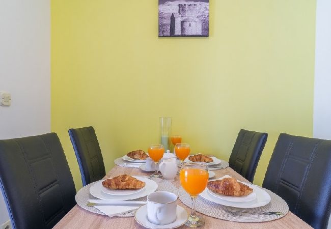 Ferienwohnung in Nin - Ferienwohnung in Nin mit Terrasse, Klimaanlage, W-LAN (864-1) Ferienwohnung in Nin - Ferienwohnung in Nin mit Terrasse, Klimaanlage, W-LAN (864-1)