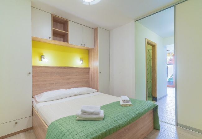 Ferienwohnung in Nin - Ferienwohnung in Nin mit Terrasse, Klimaanlage, W-LAN (864-1) Ferienwohnung in Nin - Ferienwohnung in Nin mit Terrasse, Klimaanlage, W-LAN (864-1)