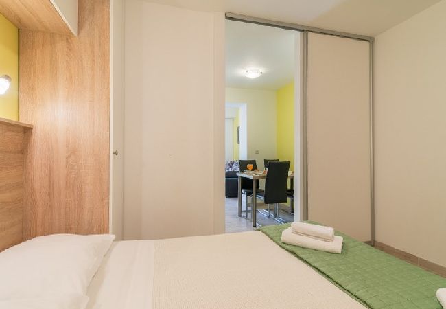 Ferienwohnung in Nin - Ferienwohnung in Nin mit Terrasse, Klimaanlage, W-LAN (864-1) Ferienwohnung in Nin - Ferienwohnung in Nin mit Terrasse, Klimaanlage, W-LAN (864-1)