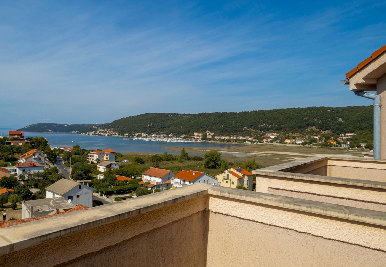 Ferienwohnung in Supetarska Draga - Ferienwohnung in Supetarska Draga mit Meerblick, Balkon, Klimaanlage, W-LAN (3321-3)