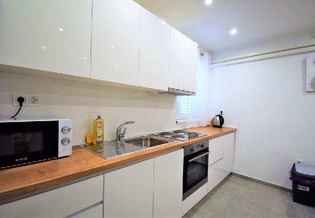 Ferienwohnung in Lopar - Ferienwohnung in Lopar mit Meerblick, Terrasse, Klimaanlage, W-LAN (613-2) Ferienwohnung in Lopar - Ferienwohnung in Lopar mit Meerblick, Terrasse, Klimaanlage, W-LAN (613-2)