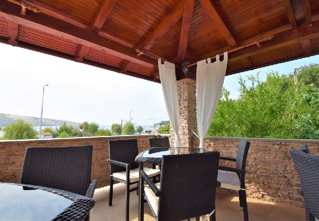 Ferienwohnung in Lopar - Ferienwohnung in Lopar mit Meerblick, Terrasse, Klimaanlage, W-LAN (613-2) Ferienwohnung in Lopar - Ferienwohnung in Lopar mit Meerblick, Terrasse, Klimaanlage, W-LAN (613-2)