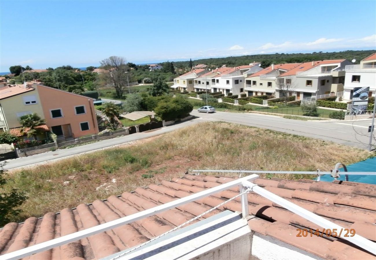 Ferienwohnung in Porec - Ferienwohnung in Poreč mit Balkon, Klimaanlage, W-LAN (819-5)