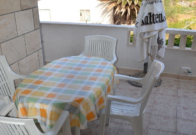 Ferienwohnung in Povlja - Ferienwohnung in Povlja mit Meerblick, Terrasse, Klimaanlage, W-LAN (3365-3) Ferienwohnung in Povlja - Ferienwohnung in Povlja mit Meerblick, Terrasse, Klimaanlage, W-LAN (3365-3)